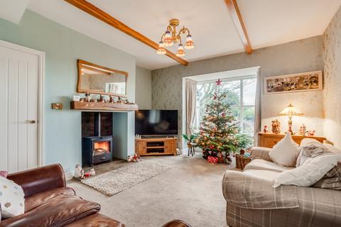 3 bedroom detached house for sale, Nibshaw Lane, Little Gomersal, Cleckheaton, BD19