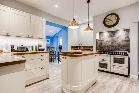 3 bedroom detached house for sale, Nibshaw Lane, Little Gomersal, Cleckheaton, BD19