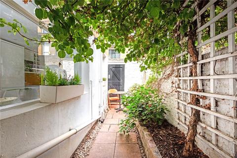 1 bedroom apartment for sale, Crossley Street, London, N7