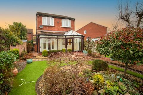 4 bedroom detached house for sale - Briarfield, Washington NE38