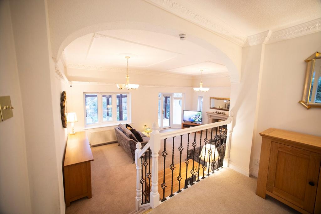 Overlooking Lounge