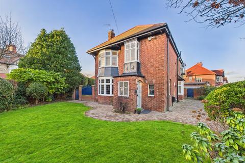 5 bedroom detached house for sale, Kennersdene, Tynemouth