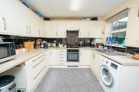 2 bedroom semi-detached house for sale, Ullswater Drive, Leighton Buzzard