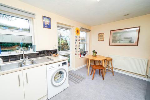2 bedroom semi-detached house for sale, Ullswater Drive, Leighton Buzzard