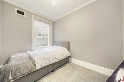 2 bedroom flat for sale, Aslett Street, London SW18