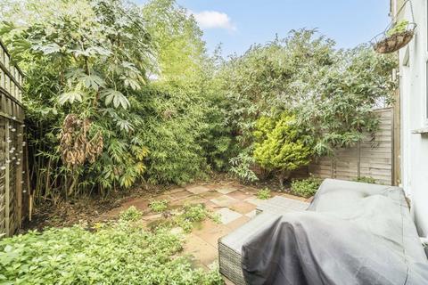 1 bedroom flat for sale, Farlton Road, London SW18