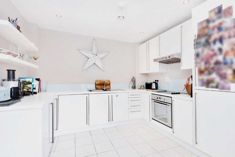1 bedroom flat for sale, Magdalen Road, London SW18