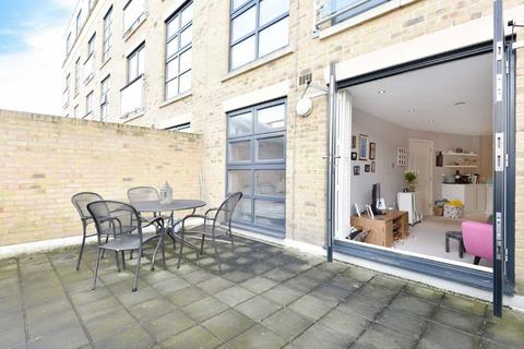 1 bedroom flat for sale, Magdalen Road, London SW18
