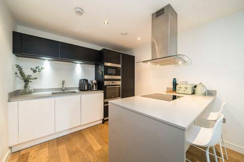 1 bedroom flat for sale, Eltringham Street, London SW18
