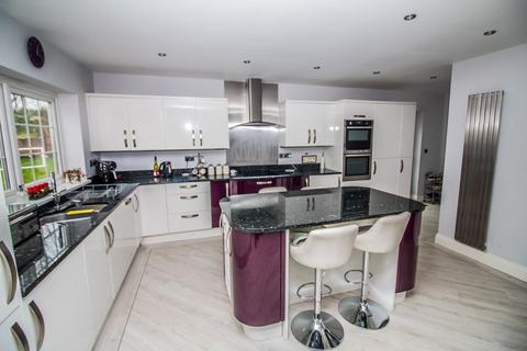 5 bedroom detached house for sale, Riverview, Fatfield, Washington, NE38