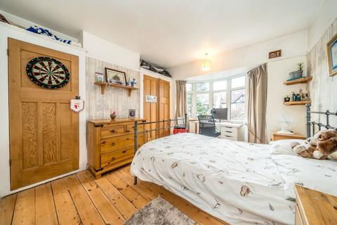 4 bedroom semi-detached house for sale, Lyncroft Gardens, Hounslow TW3