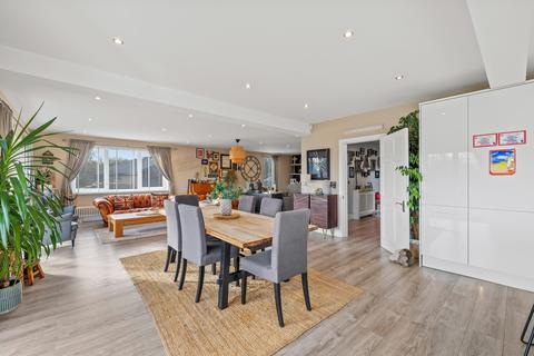 6 bedroom detached house for sale, Whitestone Close, Mayals, Swansea, SA3