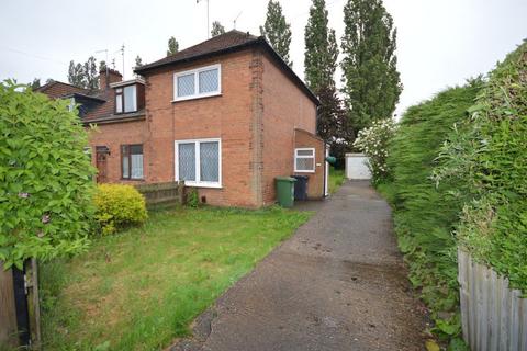 3 bedroom semi-detached house to rent - Bessemer Grove