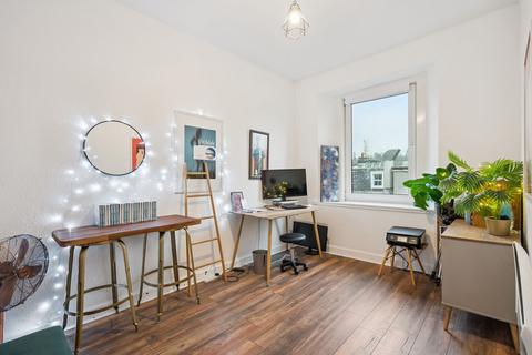 1 bedroom flat for sale, St. John Street, Perth, PH1