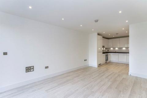 1 bedroom flat for sale, Lakeside Drive, London NW10