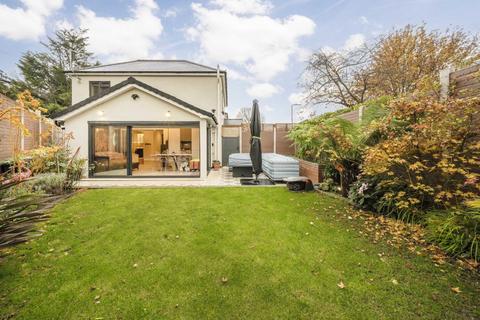 4 bedroom detached house for sale, Brassie Avenue, London W3