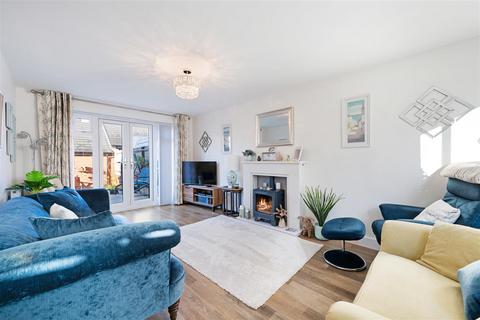 3 bedroom semi-detached house for sale, Greenford Drive, Telford TF2