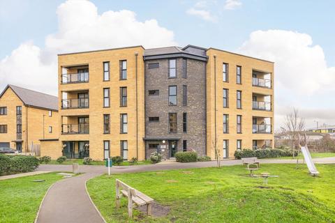 2 bedroom flat for sale, Tala Close, Surbiton KT6