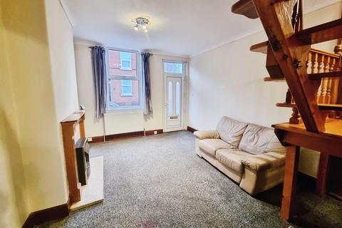 2 bedroom terraced house for sale, Shadyside, Doncaster DN4