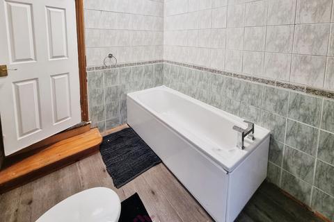 undefined, Shadyside, Doncaster DN4