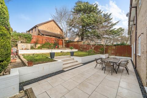 undefined, Charlton Court Road, Charlton Kings, GL52