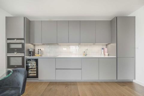 2 bedroom flat for sale, Bollo Lane, London W4