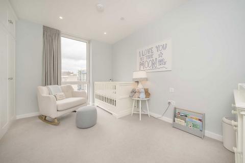 2 bedroom flat for sale, Bollo Lane, London W4