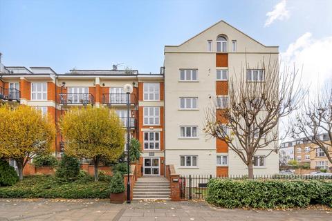 2 bedroom flat for sale, Corney Reach Way, London W4