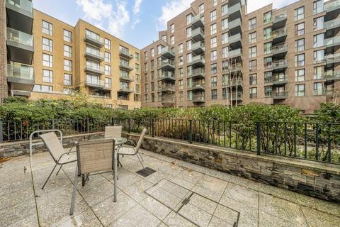1 bedroom flat for sale, Coster Avenue, London N4