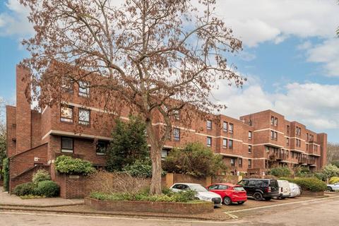 2 bedroom flat for sale - More Close, London W14