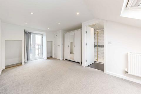 2 bedroom flat for sale, Kingston Road, London SW19