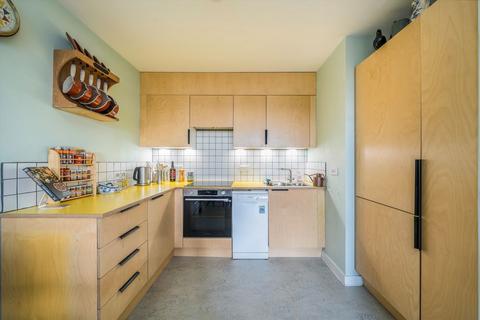 1 bedroom flat for sale, Borland Road, London SE15