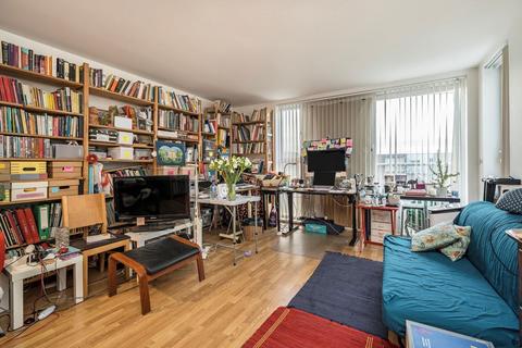 1 bedroom flat for sale, Borland Road, London SE15