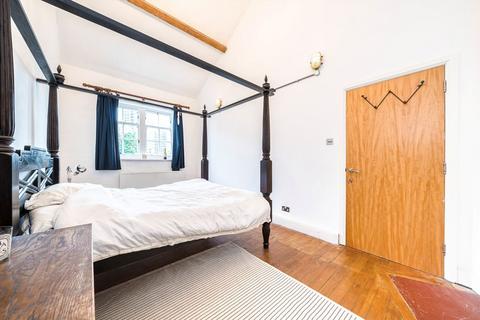 3 bedroom house for sale, Asylum Road, London SE15