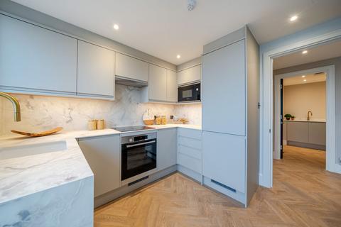 3 bedroom apartment to rent, Dean Ryle Street, London, SW1P