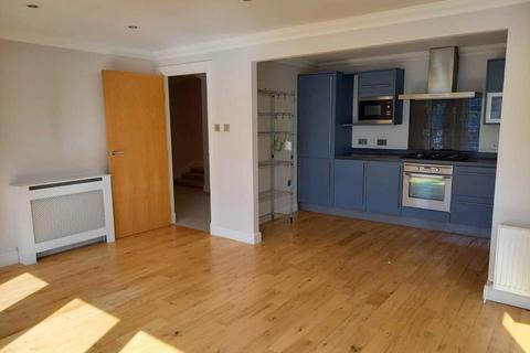 2 bedroom flat to rent, Whittingehame Drive, Glasgow, G12