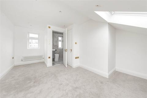 undefined, Trinity Road, Surrey