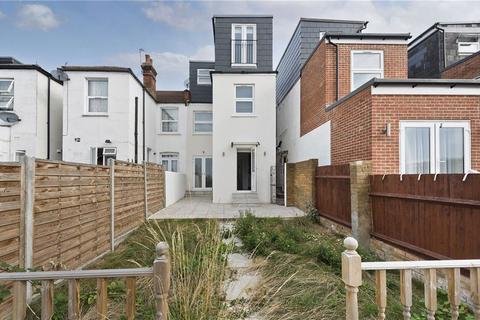 5 bedroom terraced house to rent, Wells House Road, London NW10