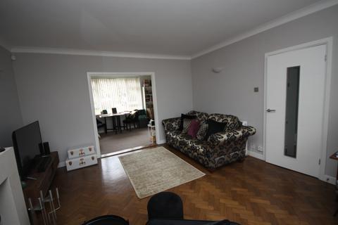 2 bedroom flat to rent, Pilgrims Court