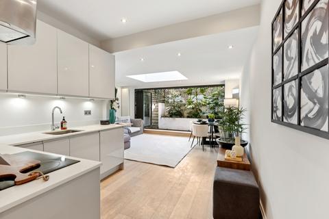 2 bedroom apartment for sale, Warwick Road, Earls Court, London, SW5