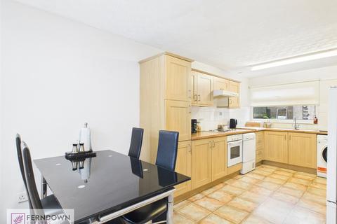 3 bedroom terraced house for sale, Beech Avenue, Chelmsley Wood, Birmingham, B37