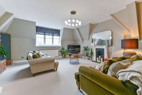 2 bedroom flat for sale, Beulah Hill, Crystal Palace, London, SE19