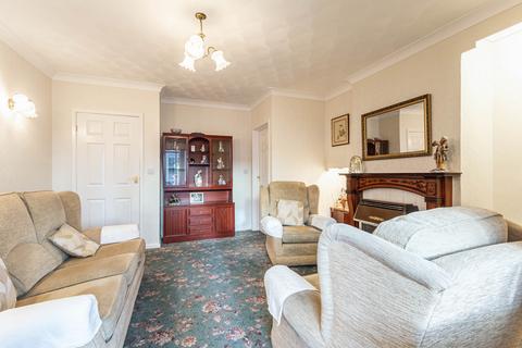2 bedroom semi-detached house for sale, Park Lodge Lane, Wakefield, WF1
