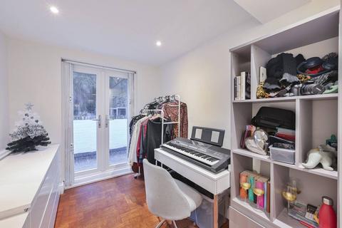 3 bedroom maisonette for sale, Monmouth Road, Westbourne Grove, London, W2