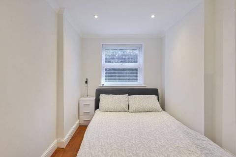 3 bedroom maisonette for sale, Monmouth Road, Westbourne Grove, London, W2