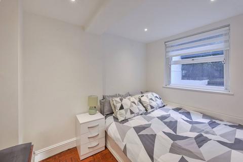 3 bedroom maisonette for sale, Monmouth Road, Westbourne Grove, London, W2