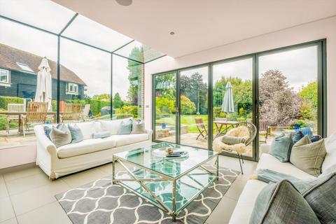 5 bedroom detached house for sale, Elliotts Lane, Brasted, Westerham, Kent, TN16