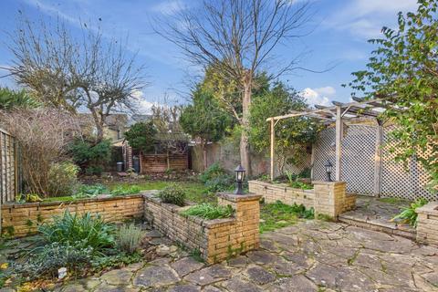 3 bedroom semi-detached house for sale, Stanwell Road, Ashford, Surrey, TW15