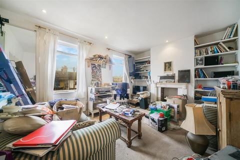 4 bedroom flat for sale, Rucklidge Avenue, Willesden Junction, London