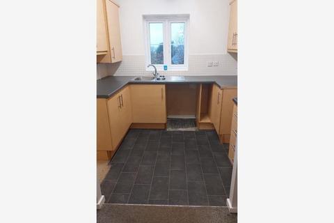2 bedroom flat to rent, Red Barn Road, Market Drayton TF9